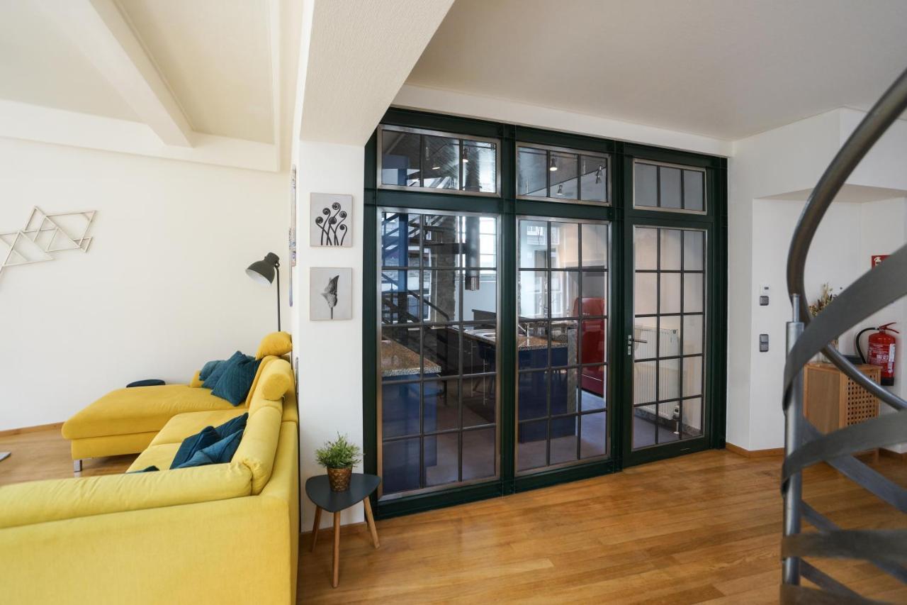 Loft13 Traumhafte Wohnung Mit Terrasse Fuer 8 Gaeste Monschau Exterior photo