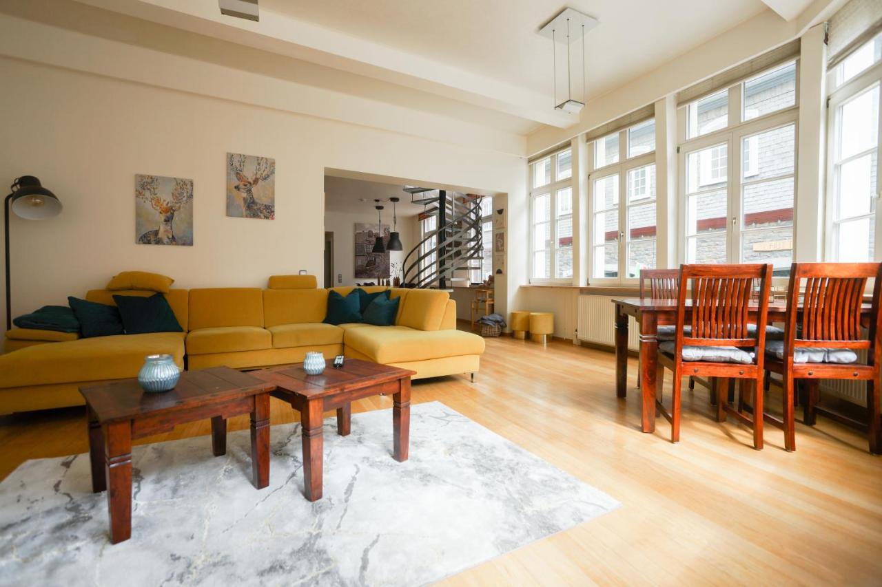 Loft13 Traumhafte Wohnung Mit Terrasse Fuer 8 Gaeste Monschau Exterior photo
