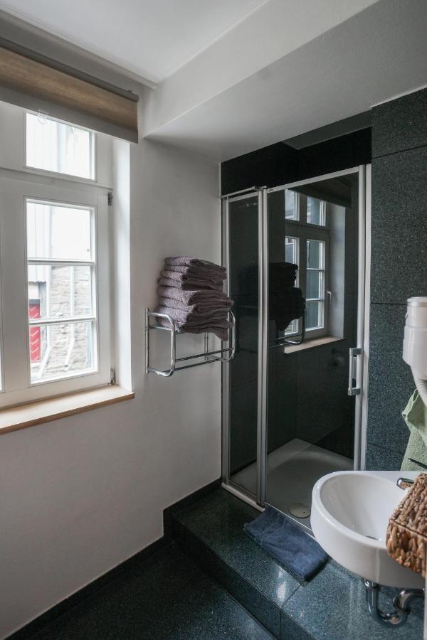 Loft13 Traumhafte Wohnung Mit Terrasse Fuer 8 Gaeste Monschau Exterior photo